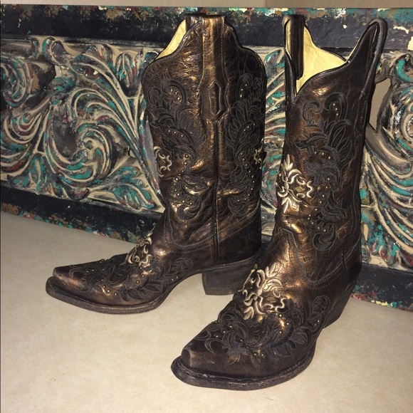 Black & Copper metallic studded Corral boots 7.5 - Picture 3 of 5